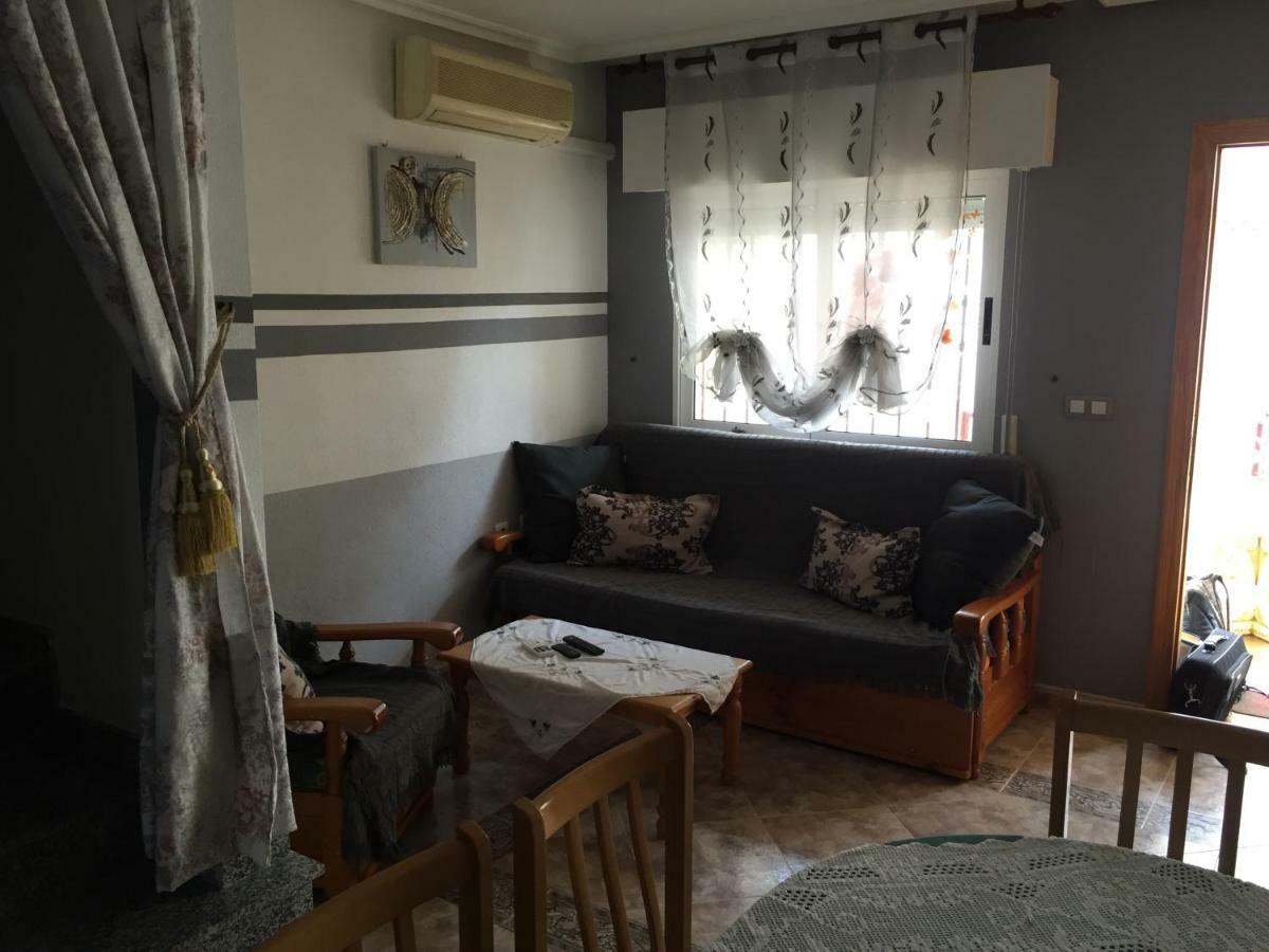 Holiday home Cl Picasso 8